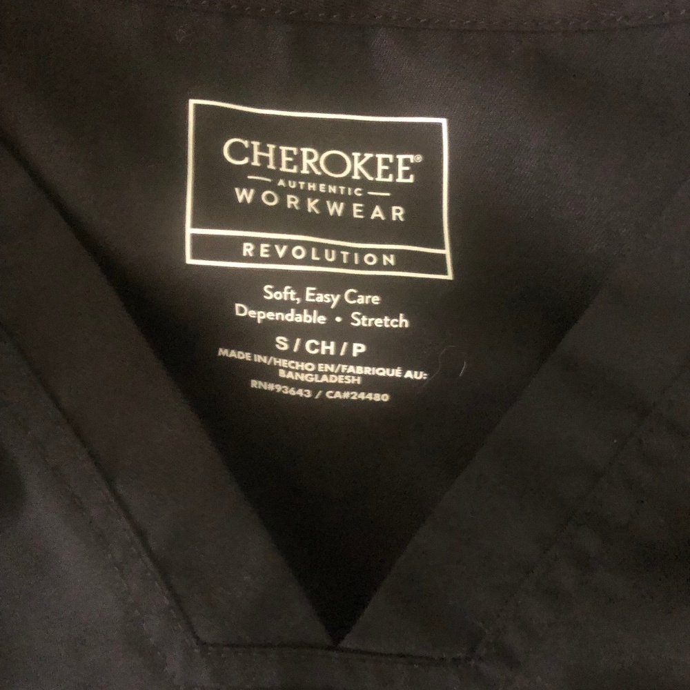 Cherokee Workwear women’s Scrub Set Top and Bottoms